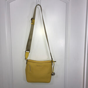 Michael Kors Jet Set Yellow Small Messenger Bag NWT